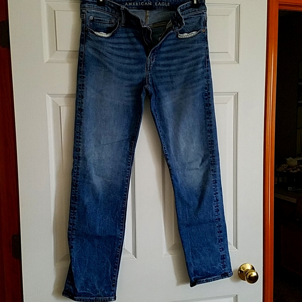 American Eagle Outfitters men's jeans